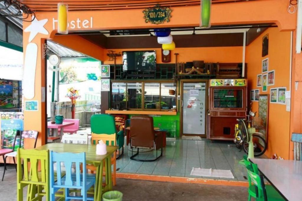 Oyo 586 I Hostel Phuket Exterior foto
