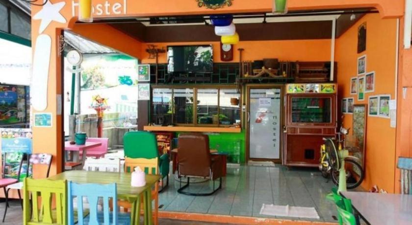 Oyo 586 I Hostel Phuket Exterior foto